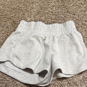 Yogalicious High Waist Light Gray Shorts